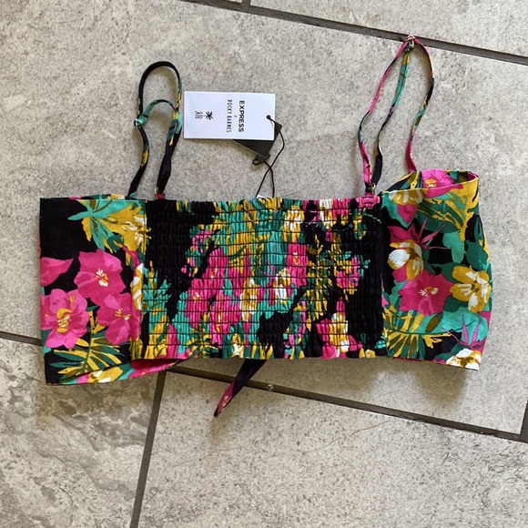 Floral Tie Front Linen Top - Picture 6 of 7